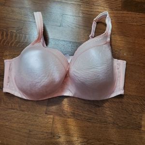 Cacique lightly lined balconette size 46DD
